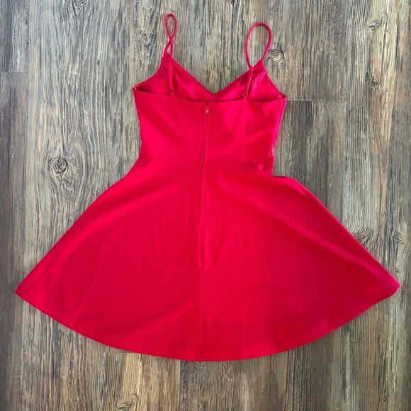 City Triangles Fit & Flare Mini Formal Party Dress Womens Jrs M Red Mesh Waist - Picture 2 of 11